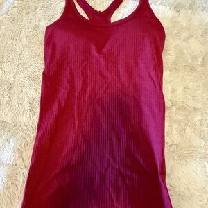 Women's Red Ebb to street Tank!!